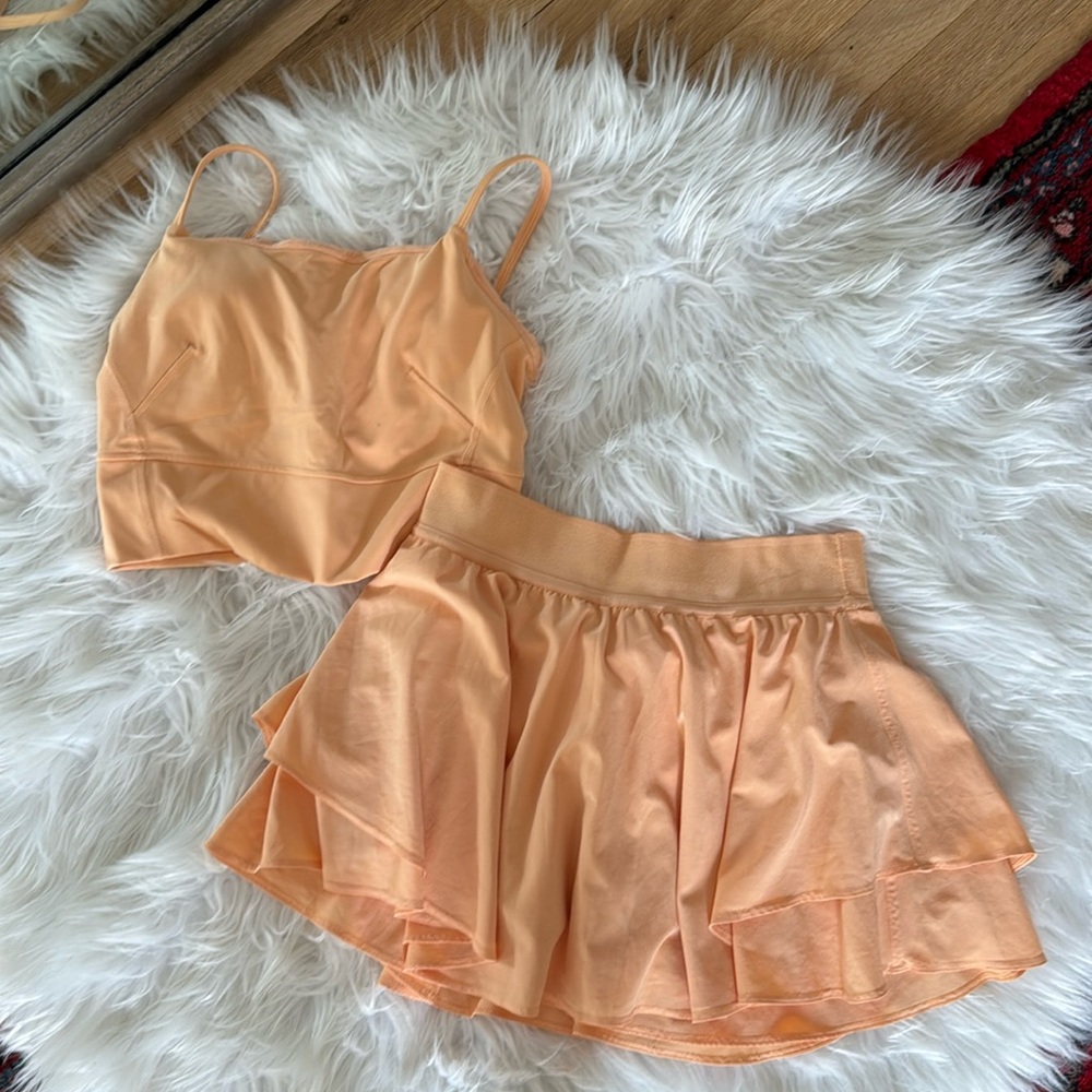 Lululemon Athletica Orange skort & tank
